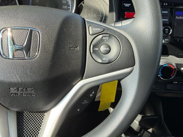 Honda JAZZ 1.3 i-VTEC Trend | Navigatie | Parkeersensoren | Stoelverw.
