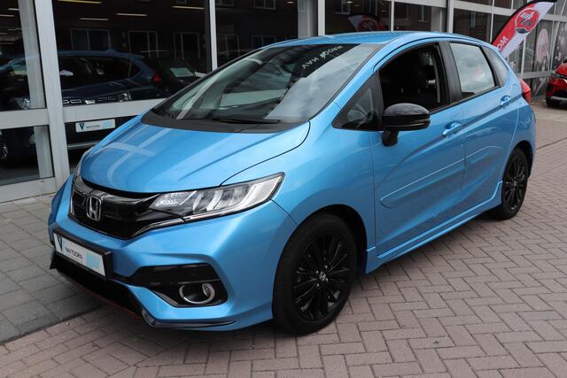 Honda JAZZ 1.5 i-VTEC Dynamic Automaat. Luxe uitvoering, lage km stand!