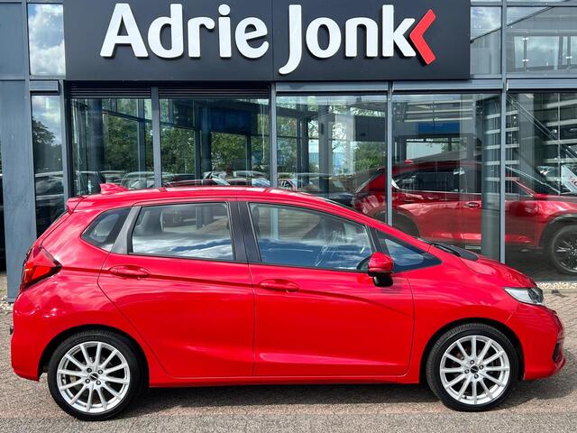 Honda JAZZ 1.3 i-VTEC Comfort 102pk AUTOMAAT | TREKHAAK | NAVIGATIE | PARKEERSENSOREN V+A | STOELVERWARMING | 17" LM VELGEN |