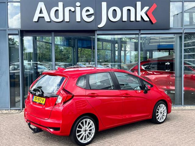 Honda JAZZ 1.3 i-VTEC Comfort 102pk AUTOMAAT | TREKHAAK | NAVIGATIE | PARKEERSENSOREN V+A | STOELVERWARMING | 17" LM VELGEN |
