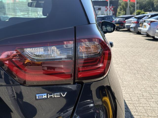 Honda JAZZ 1.5 e:HEV Elegance | Stoelverwarming | Cruise control Adaptief | Camera | Android auto/Apple carplay |