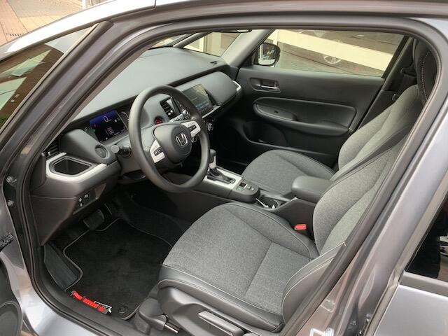 Honda JAZZ 1.5 e:HEV Elegance, automaat, 6357 KM ! .