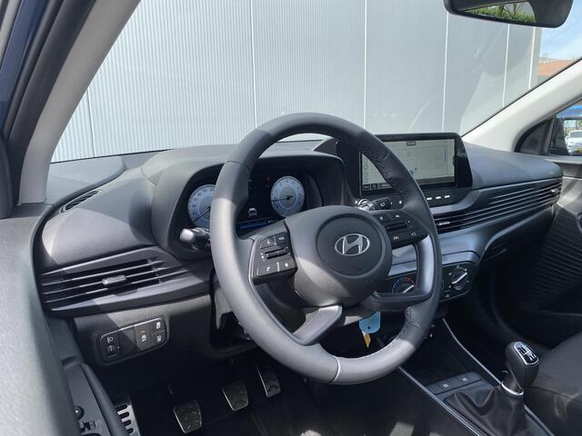 Hyundai Bayon 1.0 T-GDI Comfort / ¤2000.- Voordeel / ¤ 28.090.- Rijklaar / Modeljaar 2025 / Navigatie / Lm 16"/ Led Koplampen /