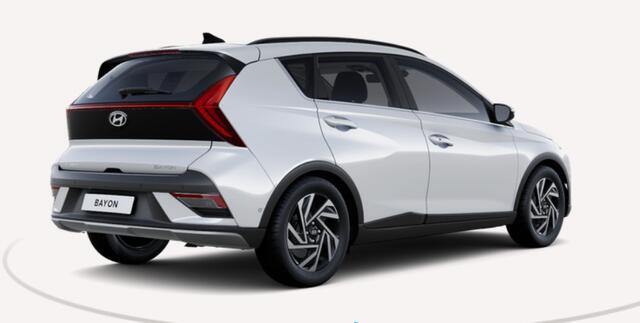 Hyundai Bayon 1.0 T-GDI Premium Sky / Facelift / Stoelverwarming / Navigatie / BOSE / Climate & Cruise Control /