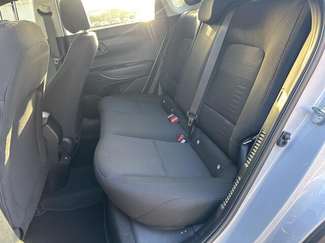 Hyundai Bayon 1.0 T-GDI Premium / Stoel+Stuur Verwarming / Blindspot / Keyless / Bose Audio / Apple carplay&Android auto /
