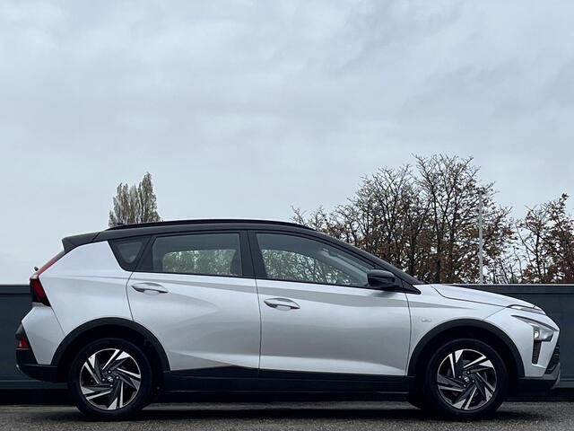 Hyundai Bayon 1.0 T-GDI 100 PK Comfort Smart | Ingebouwde navigatie & smartphone integratie| Contrasterende dakkleur | Hoge instap SUV |