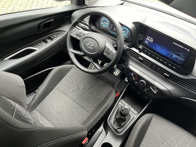 Hyundai Bayon 1.0 T-GDI 100 PK Comfort Smart | Ingebouwde navigatie & smartphone integratie| Contrasterende dakkleur | Hoge instap SUV |