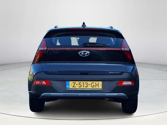 Hyundai Bayon 1.0 T-GDI Comfort Smart | Achteruitrij camera | Lichtmetalen velgen | Parkeersensoren | Navigatie |
