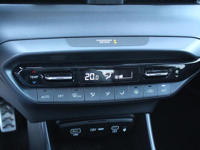 Hyundai Bayon 1.0 T-GDI Premium Sky / Bose / Elektrische Schuif-/Kanteldak / Navigatie + Apple Carplay/Android Auto / Keyless Entry & Start / Stoel- & Stuurverwarming /