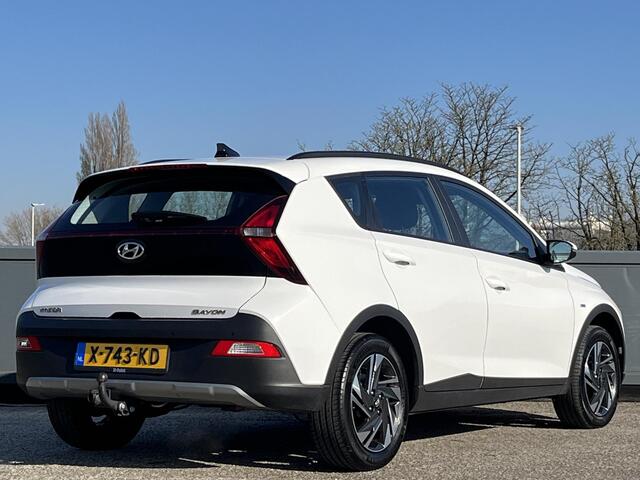 Hyundai Bayon 5drs 1.0 T-GDI 100 PK Comfort | Trekhaak | Camera | Apple Carplay & Android Auto | 2-tone Lmv |