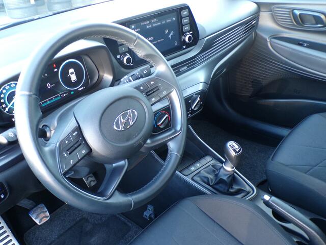 Hyundai Bayon 1.0 T-GDI Comfort, Carplay + Android Auto / Camera + Sensoren / 16'' LMV