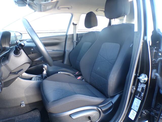 Hyundai Bayon 1.0 T-GDI Comfort, Carplay + Android Auto / Camera + Sensoren / 16'' LMV