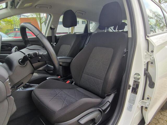 Hyundai Bayon 1.0 T-GDI Comfort Smart / Automaat / All Seasons / Achteruitrijcamera / Navigatie / Apple Carplay & Android Auto /