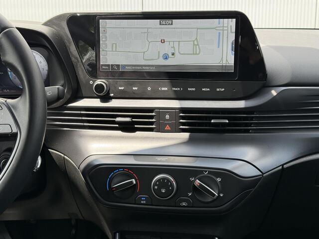 Hyundai Bayon 1.0 T-GDI Comfort Smart / Navigatie / Airco / Cruise Control / Apple Carplay & Android Auto / Digitaal Dashboard / Elek. Ramen / Leder Multifunctioneel Stuur / NL Auto /