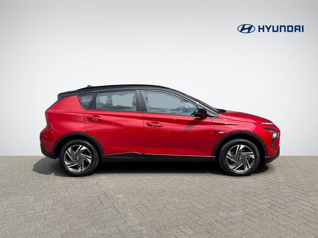 Hyundai Bayon 1.0 T-GDI Comfort Smart Automaat | Navigatie Full-Map | Camera | Apple Carplay/Android Auto | Two-Tone Lakkleur | Rijklaarprijs!