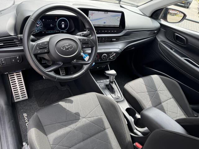 Hyundai Bayon 1.0 T-GDI Comfort Smart Automaat | Navigatie Full-Map | Camera | Apple Carplay/Android Auto | Two-Tone Lakkleur | Rijklaarprijs!