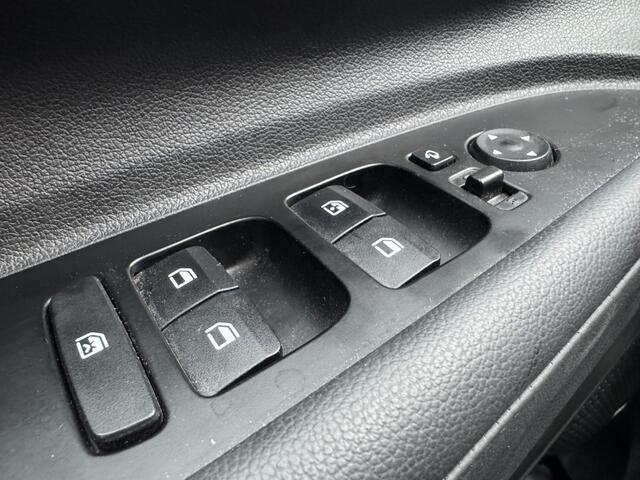 Hyundai Bayon 1.0 T-GDI Premium | Bose | Navi | Keyless | Camera