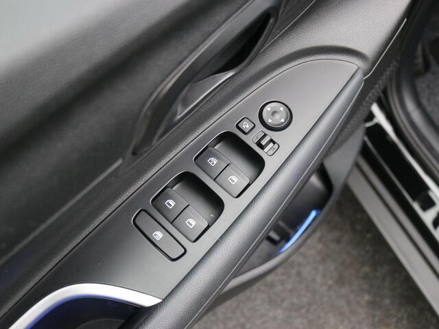 Hyundai Bayon 1.0 T-GDI Comfort Smart / Dealeronderhouden / Navigatie / Achteruitrijcamera / Cruise Control / Apple Carplay / Parkeersensoren / LMV / 5 Jaar Fabrieksgarantie / Android Auto / NL Auto /