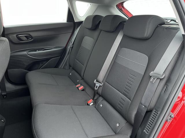 Hyundai Bayon 1.0 T-GDI Comfort / 1000 Voordeel / Navigatie / Achteruitrijcamera / Airco / Cruise Control / LED Dagrijverlichting /