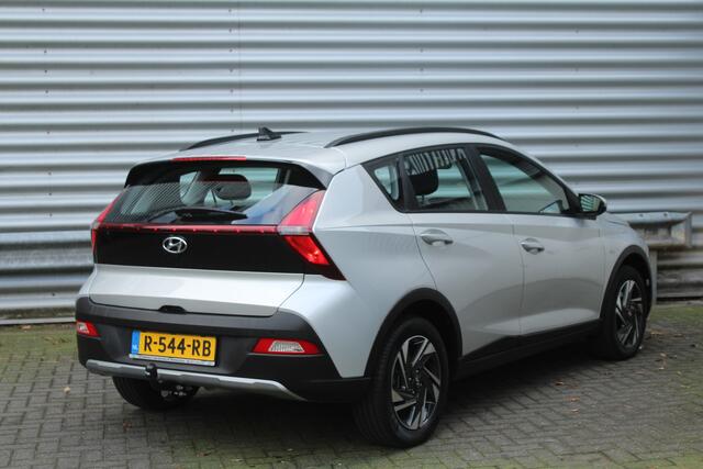 Hyundai Bayon 1.0 T-GDI 101pk MHEV Comfort NL-Auto NAP Airco Cruise Carplay Camera Dig. Cockpit 16"LMV Trekhaak 1110kg
