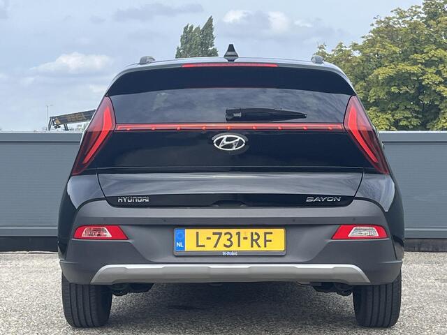 Hyundai Bayon 1.0 T-GDI 100PK Premium | Multimedia Navi | Apple Carplay | Android Auto | Climate Control | Keyles entry | Pdc & Camera |