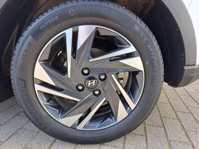 Hyundai Bayon 1.0 T-GDI Comfort Smart | Navigatie | Camera | Apple carplay | C