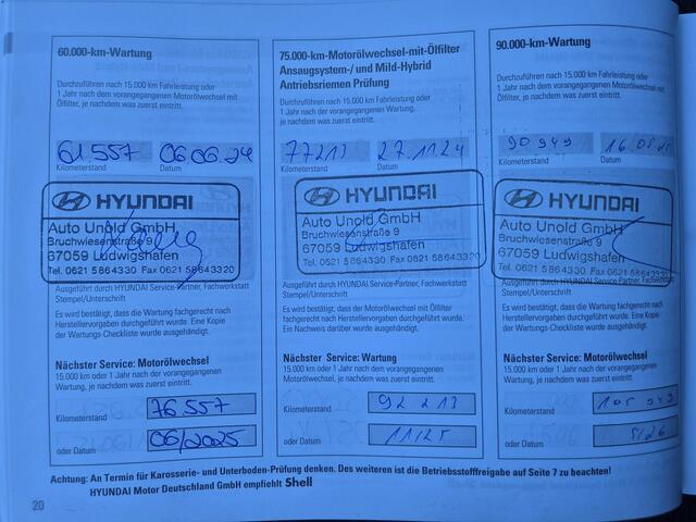Hyundai Bayon 1.0 T-GDI Premium Automaat / Dealer onderhouden / Fabrieksgarantie tot 01-2027 / Navigatie / Adaptieve CC / Camera / Stuur-, Stoel & Achterbank verwarming / 17" LM wielen & All Season banden / Apple Carplay Android Auto / Bose Audio Systeem /