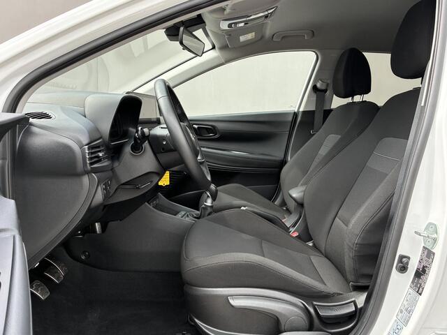 Hyundai Bayon 1.0 T-GDI Comfort / Fabrieksgarantie t/m 4-2030 / Navigatie / Apple Carplay/Android auto / Achteruitrijcamera / DAB /