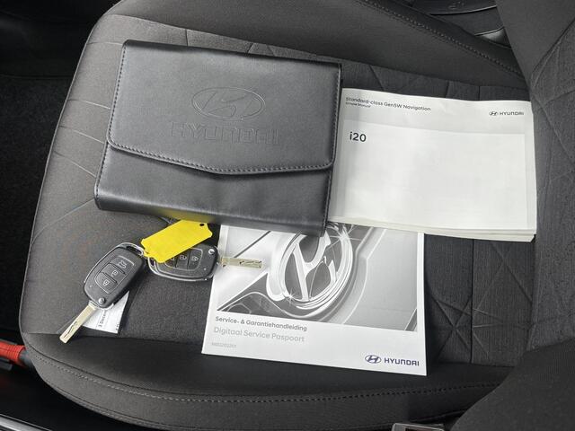 Hyundai Bayon 1.0 T-GDI Comfort Smart / Automaat / Dealer onderhouden / Navigatie / Apple carplay / Android auto / Achteruitrijcamera / Voor-achteruitrijsensoren /
