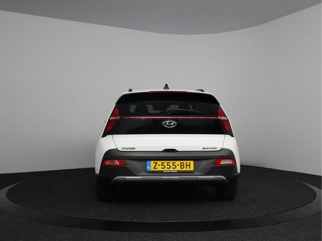 Hyundai Bayon 1.0 T-GDI Comfort | Achteruitrijcamera | Stoel en stuur verwarmd |