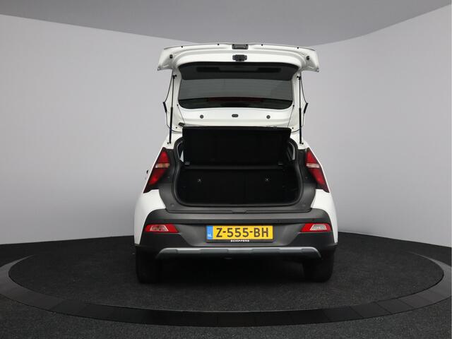 Hyundai Bayon 1.0 T-GDI Comfort | Achteruitrijcamera | Stoel en stuur verwarmd |