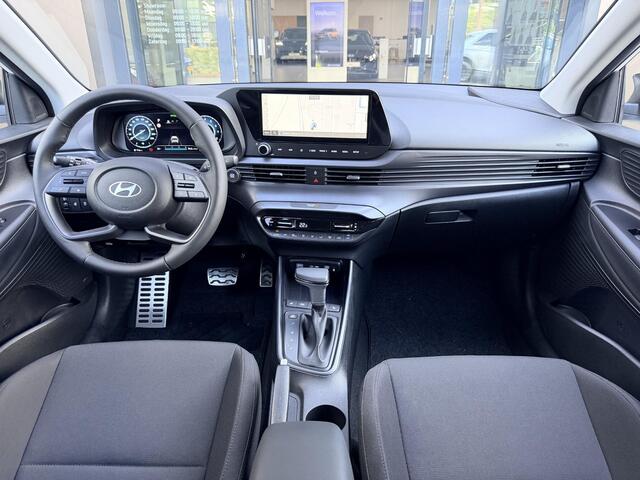 Hyundai Bayon 1.0 T-GDI Premium Automaat / Automaat / LED Verlichting / Stoel- & Stuurverwarming / Keyless / Climate Control / Adaptive Cruise Control / Navigatie / Achteruitrijcamera / Parkeersensoren Voor + Achter / Snel Leverbaar! /