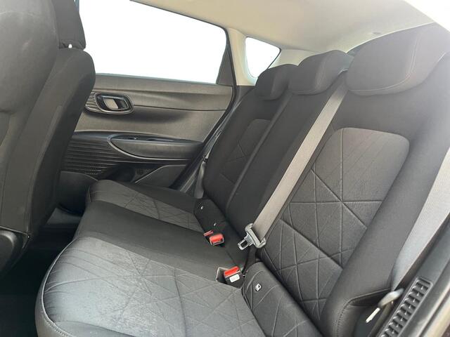 Hyundai Bayon Comfort 1.0 T-GDI 100pk | HOGE INSTAP! | CAMERA | NL-AUTO | APPLE CARPLAY / ANDROID AUTO | LM-VELGEN | CRUISE CONTROL | PDC |