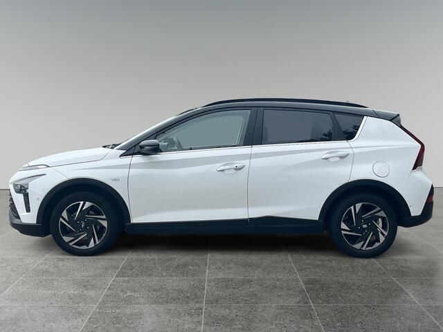 Hyundai Bayon 1.0 T-GDI 100pk Premium | TREKHAAK | CLIMA | NAVI| APPLE/CARPLAY |TWO-TONE | STOEL- STUURVERWARMING | AUTOMAAT |