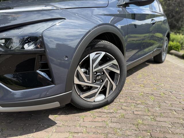 Hyundai Bayon 1.0 T-GDI Premium | 7400KM! | Adaptive | CarPlay | Fabrieksgarantie |