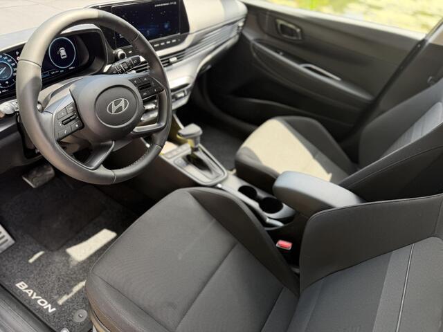 Hyundai Bayon 1.0 T-GDI Premium | 7400KM! | Adaptive | CarPlay | Fabrieksgarantie |