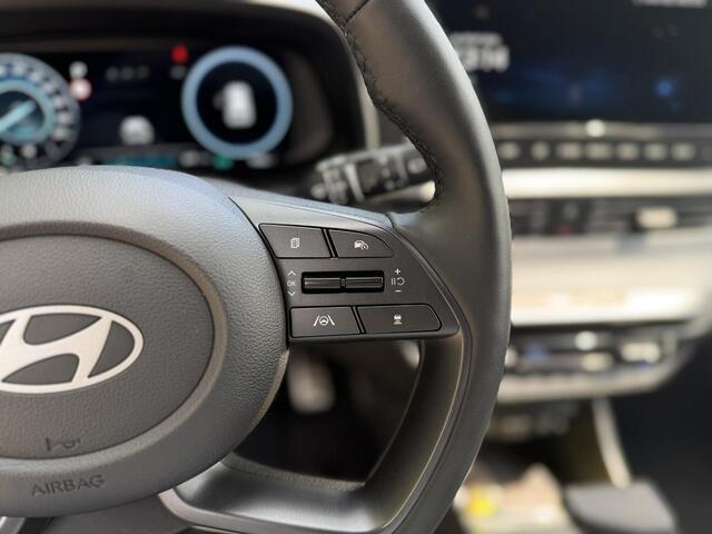 Hyundai Bayon 1.0 T-GDI Premium | 7400KM! | Adaptive | CarPlay | Fabrieksgarantie |