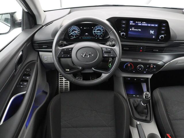 Hyundai Bayon 1.0 T-GDI Comfort | Virtual | Cruise control | Carplay | Park assist | DAB | Lane assist | Full LED | Camera