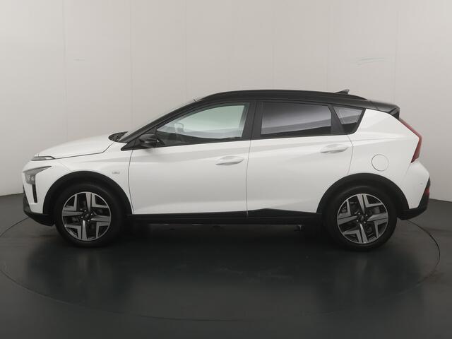 Hyundai Bayon 100PK T-GDI Comfort Smart | Trekhaak | Automaat | AR Camera | Stoel en stuurverwarming | Bose Audio | LED | Cruise