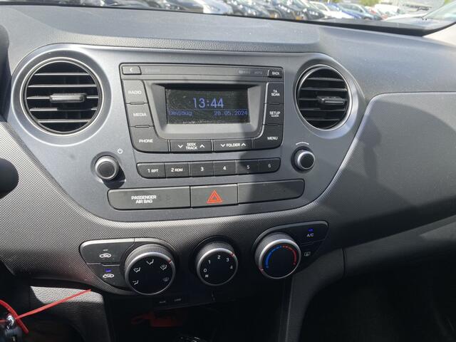 Hyundai I 10 1.0i Comfort trekhaak rmc // info Roel 0492-588951