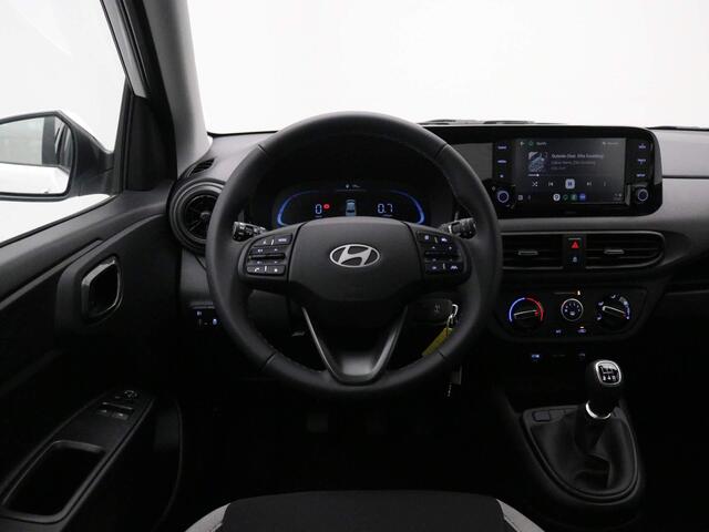 Hyundai I 10 Comfort / Direct Leverbaar / Apple Carplay & Android Auto / DAB / Airco / Cruise Control /