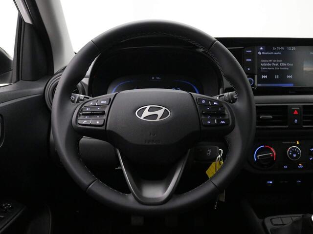 Hyundai I 10 Comfort / Direct Leverbaar / Apple Carplay & Android Auto / DAB / Airco / Cruise Control /