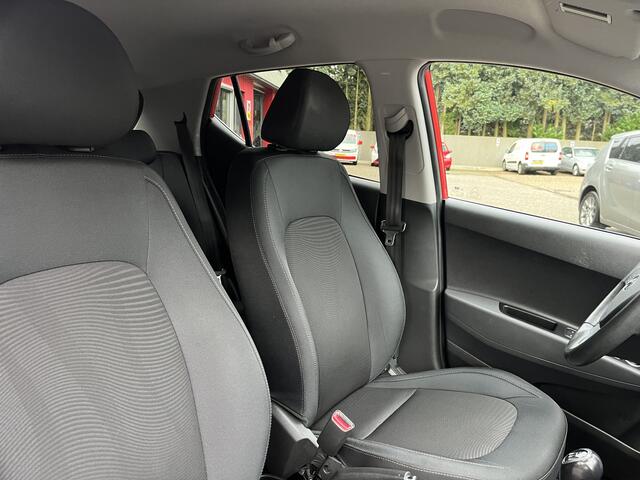 Hyundai I 10 1.0i Premium Dealer Onderhouden 1e Eign.