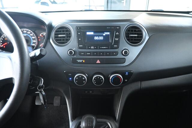 Hyundai I 10 1.0i i-Motion Airco Elektrisch Pakket Rijklaarprijs Inruil Mogelijk!