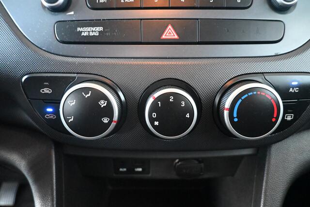 Hyundai I 10 1.0i i-Motion Airco Elektrisch Pakket Rijklaarprijs Inruil Mogelijk!