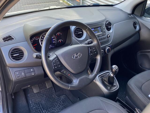 Hyundai I 10 1.0i Comfort 5p. | Cruise Control | Stoelverwarming | Clima | Stuurverwarming | RIJKLAARPRIJS INCL 12 MAANDEN GARANTIE EN BEURT