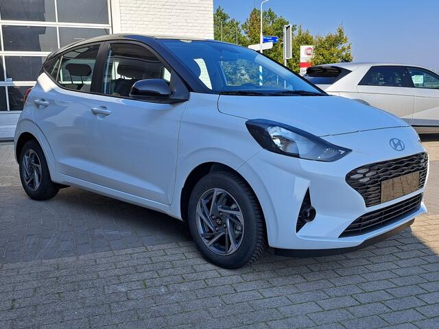 Hyundai I 10 1.0 Comfort Smart | Navigatie | Cruise control | Airco | Apple/a