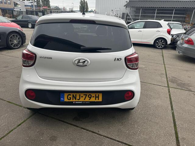 Hyundai I 10 1.0i i-Drive