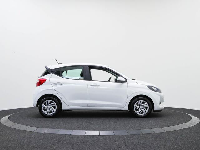 Hyundai I 10 1.0 Comfort Smart | Private lease 339 p.m. | Navigatie