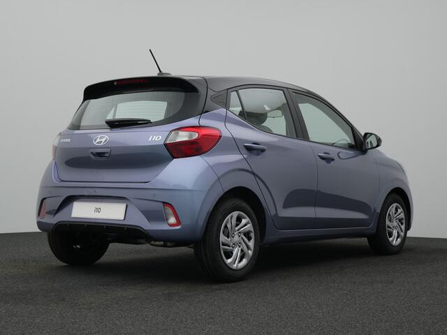 Hyundai I 10 1.0 Premium Met Navigatie, Climate Control en Camera Uit voorraad leverbaar!